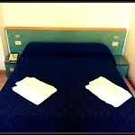 Italia Hotel 3*
